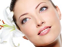 8 Tips For a Clear Complexion